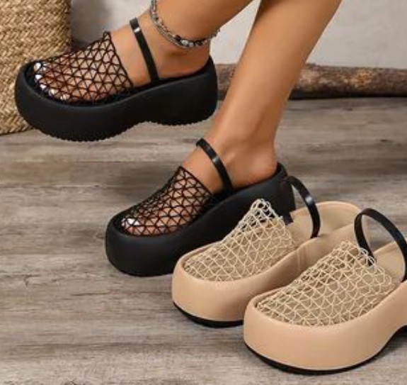 Tapettes pour femme